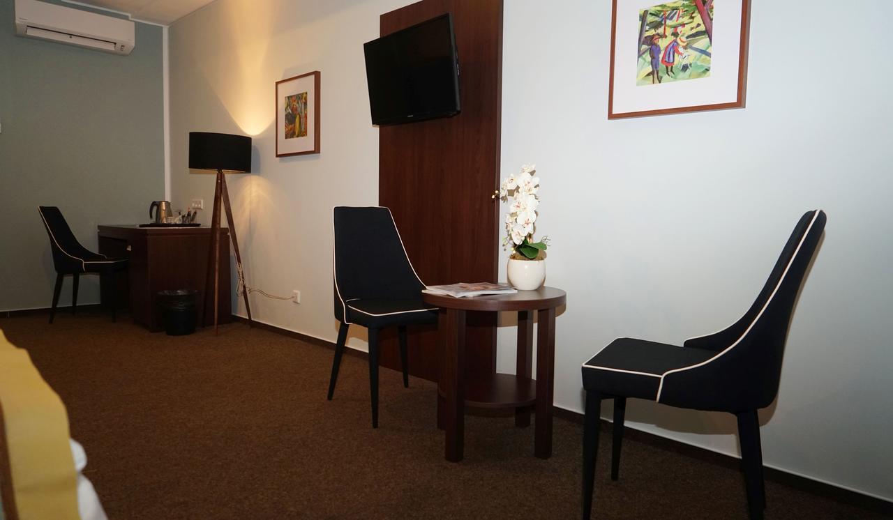 Hotel Class Hamburg Bagian luar foto