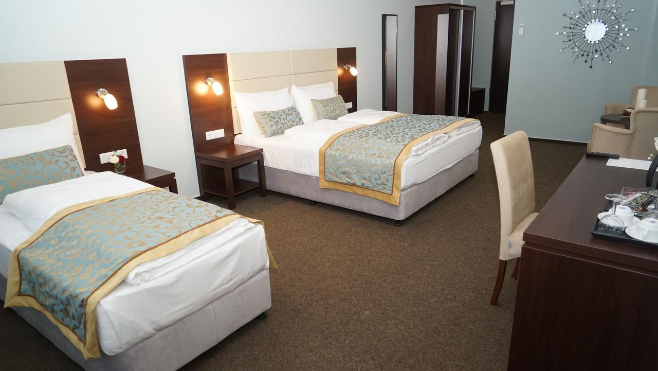 Hotel Class Hamburg Bagian luar foto