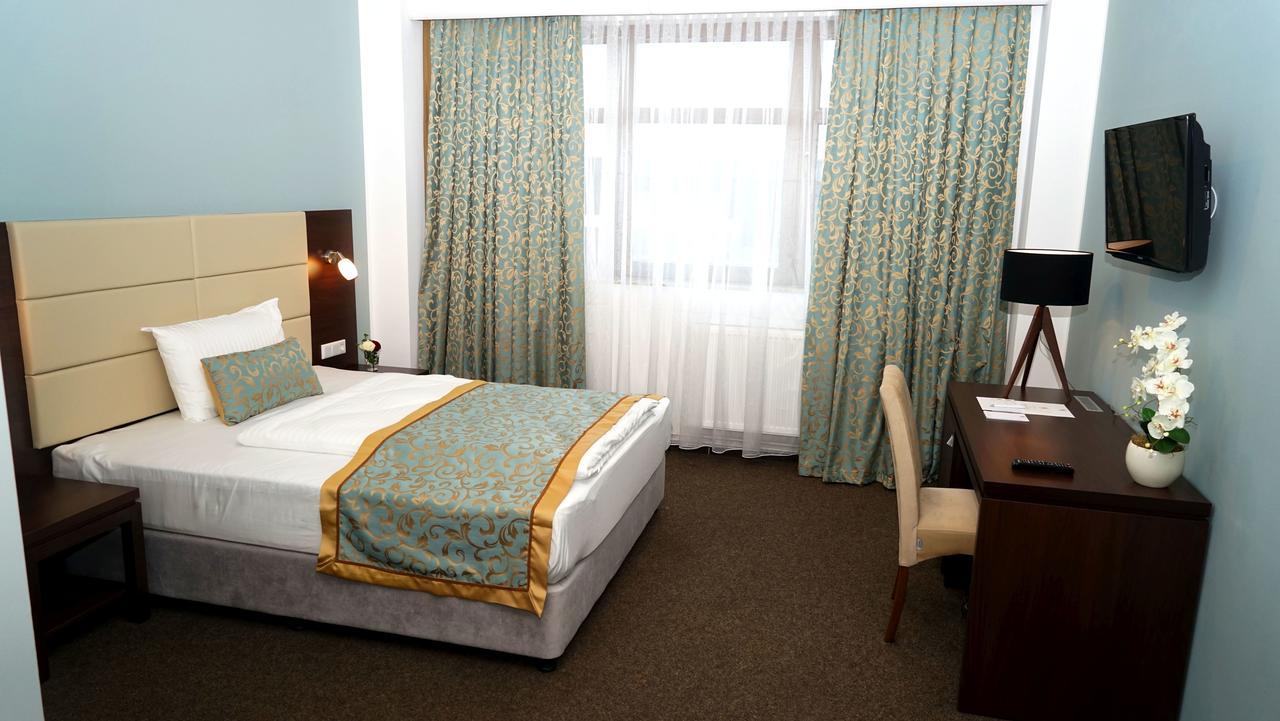 Hotel Class Hamburg Bagian luar foto