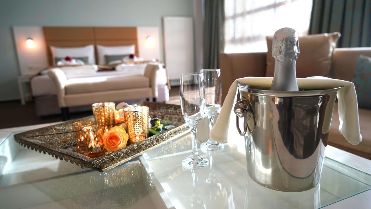 Hotel Class Hamburg Bagian luar foto